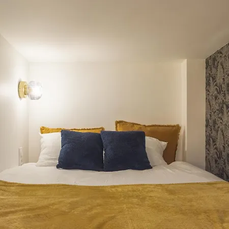 Bonappart 11 - Charme Napoleonien & Confort Apartment *