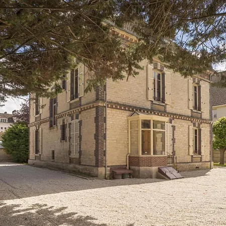 Apartment Bonappart 11 - Charme Napoleonien & Confort